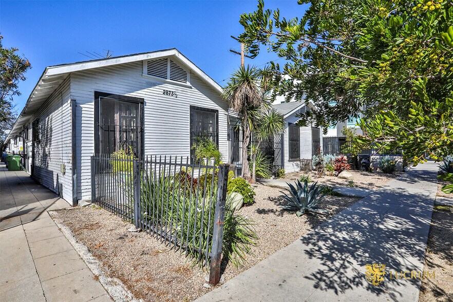 2867-2873 Edgehill Dr, Los Angeles, CA à vendre - Photo du bâtiment - Image 2 de 34