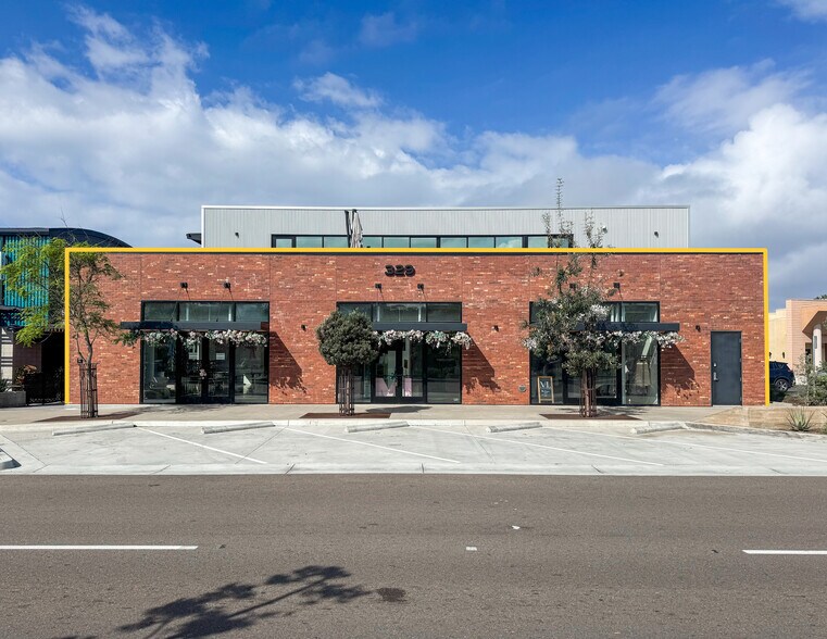 329 S Highway 101, Solana Beach, CA à louer - Photo du bâtiment - Image 2 de 10