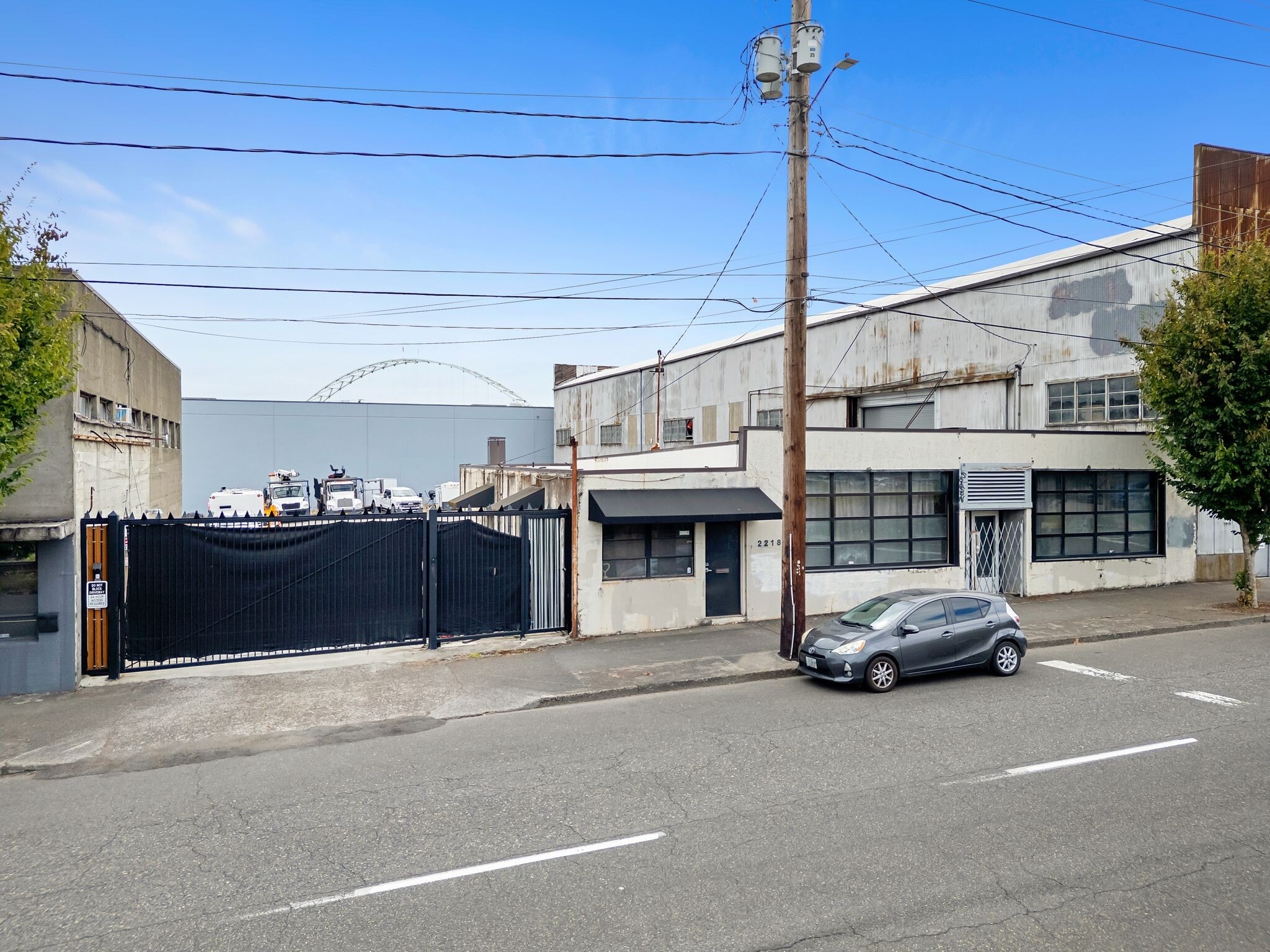 2218 NW 21st Ave, Portland, OR for lease Building Photo- Image 1 of 7