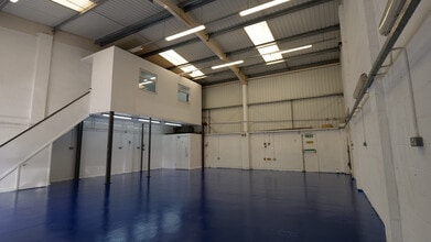Beaufort St, Crickhowell for lease Interior Photo- Image 2 of 3
