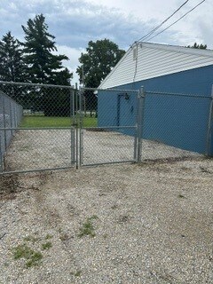 305 N Ohio St, Greenville, OH à louer - Photo du bâtiment - Image 3 de 7