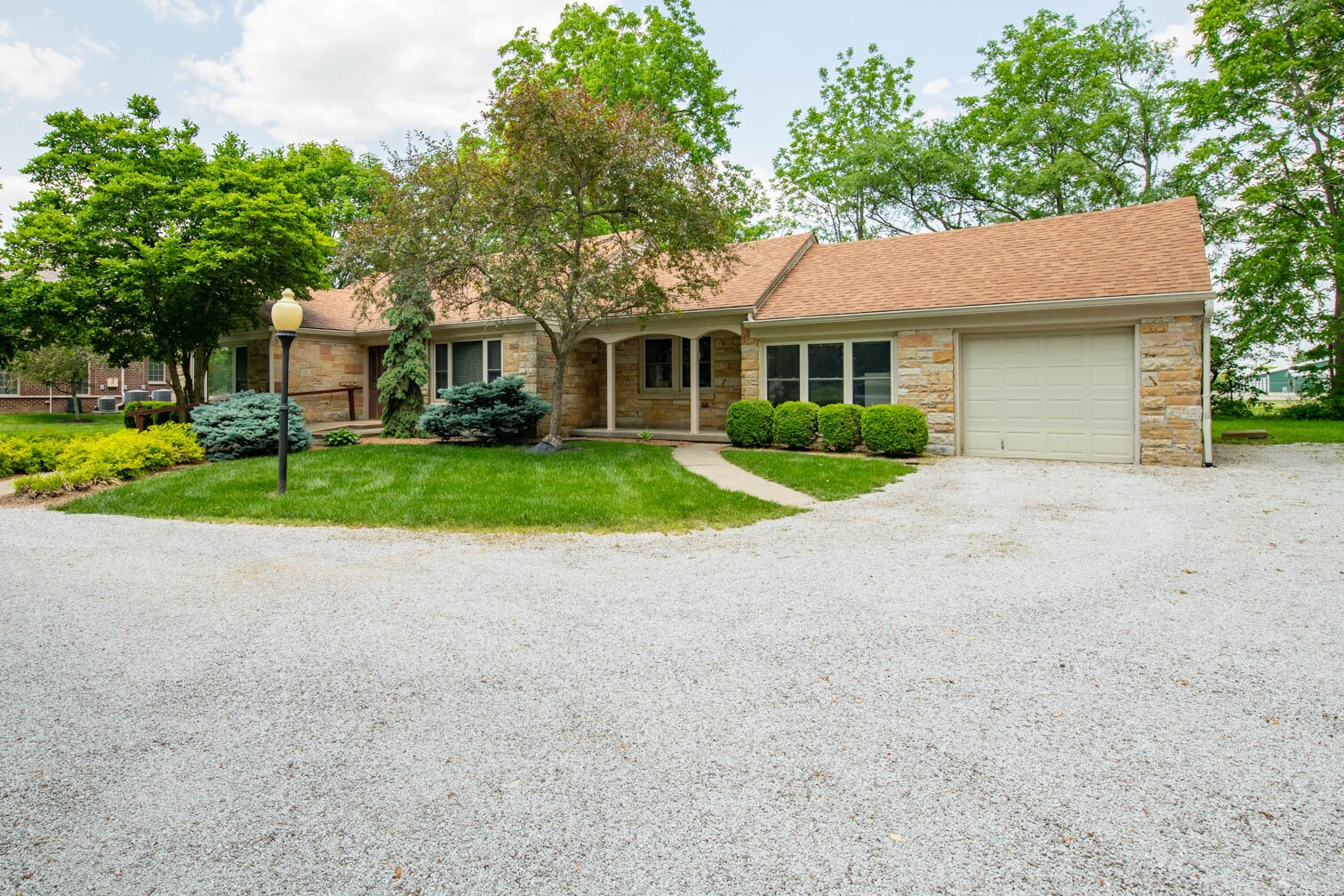 950 W Jefferson St, Franklin, IN for sale Primary Photo- Image 1 of 27