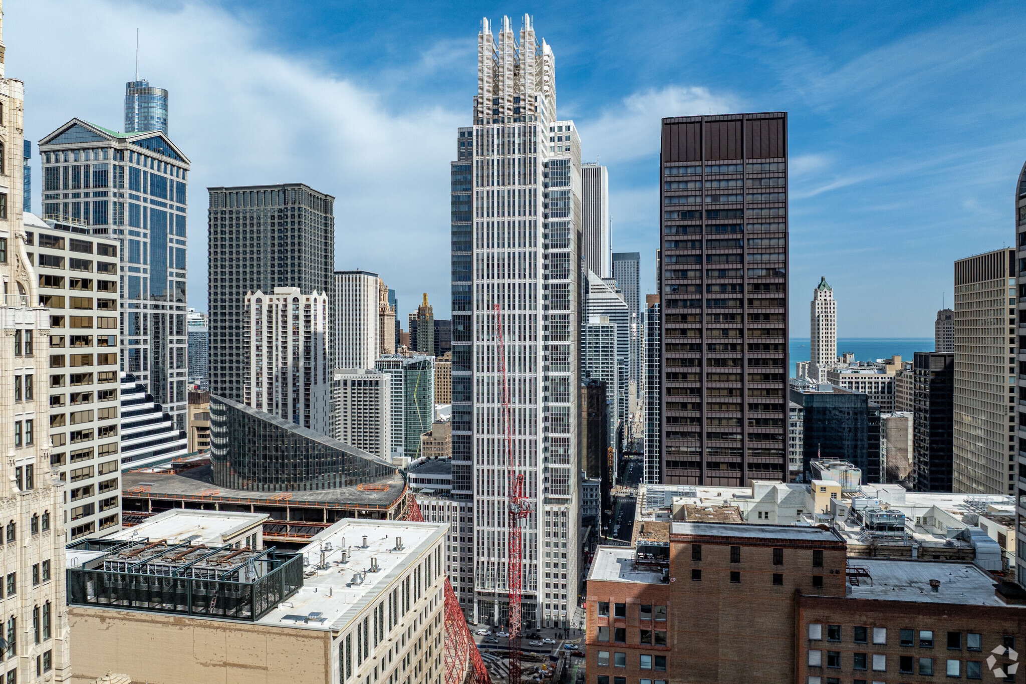 161 N Clark St, Chicago, IL for lease Primary Photo- Image 1 of 41