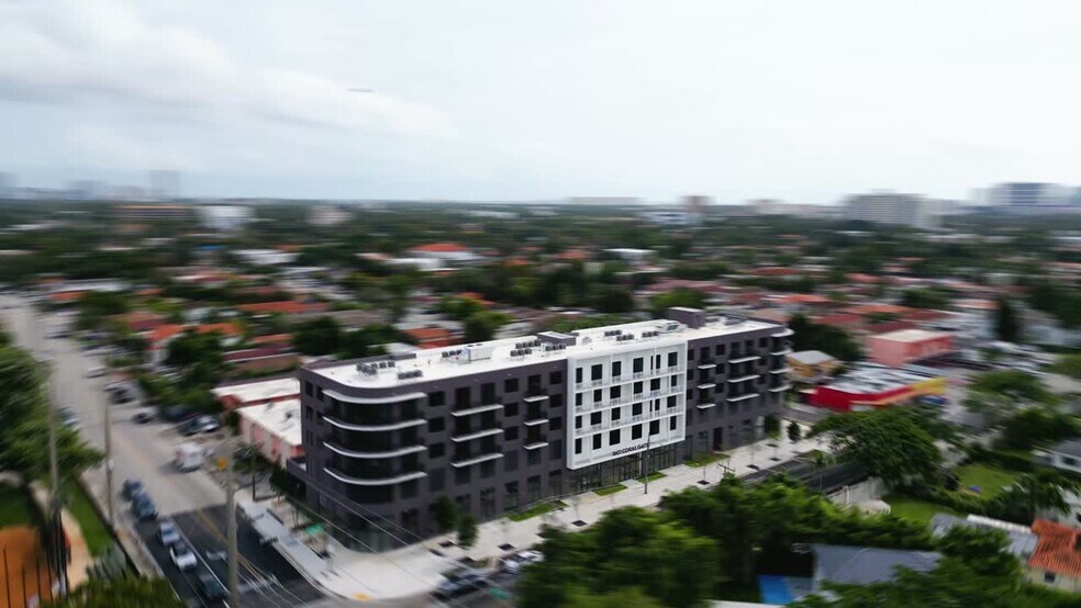 1601 SW 32nd Ave, Miami, FL à louer - Vidéo sur l’inscription commerciale - Image 2 de 10