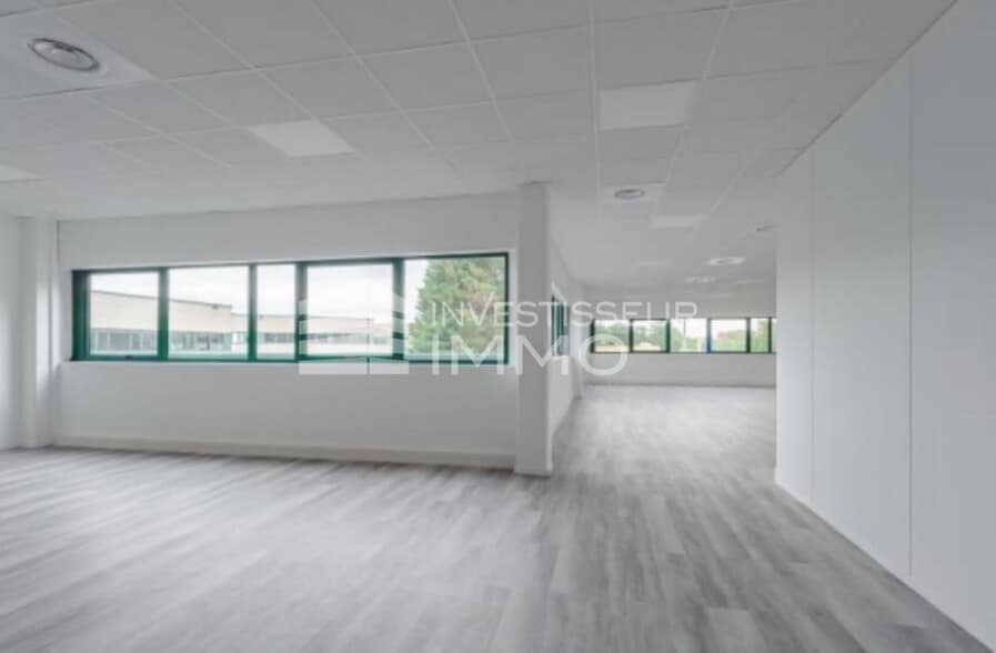 Bureau dans Gennevilliers à louer - Photo intérieure - Image 2 de 4
