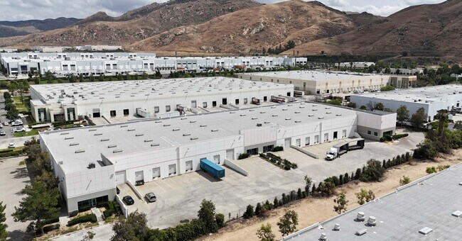 Plus de détails pour 600 Palmyrita Ave, Riverside, CA - Industriel à vendre