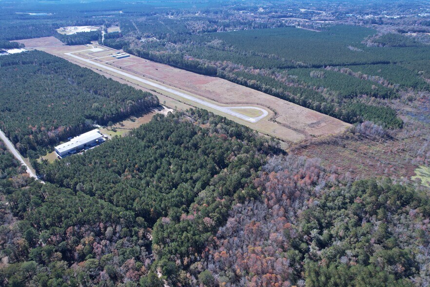 793 Puncheon Creek Dr, Andrews, SC à vendre - Photo du bâtiment - Image 2 de 12
