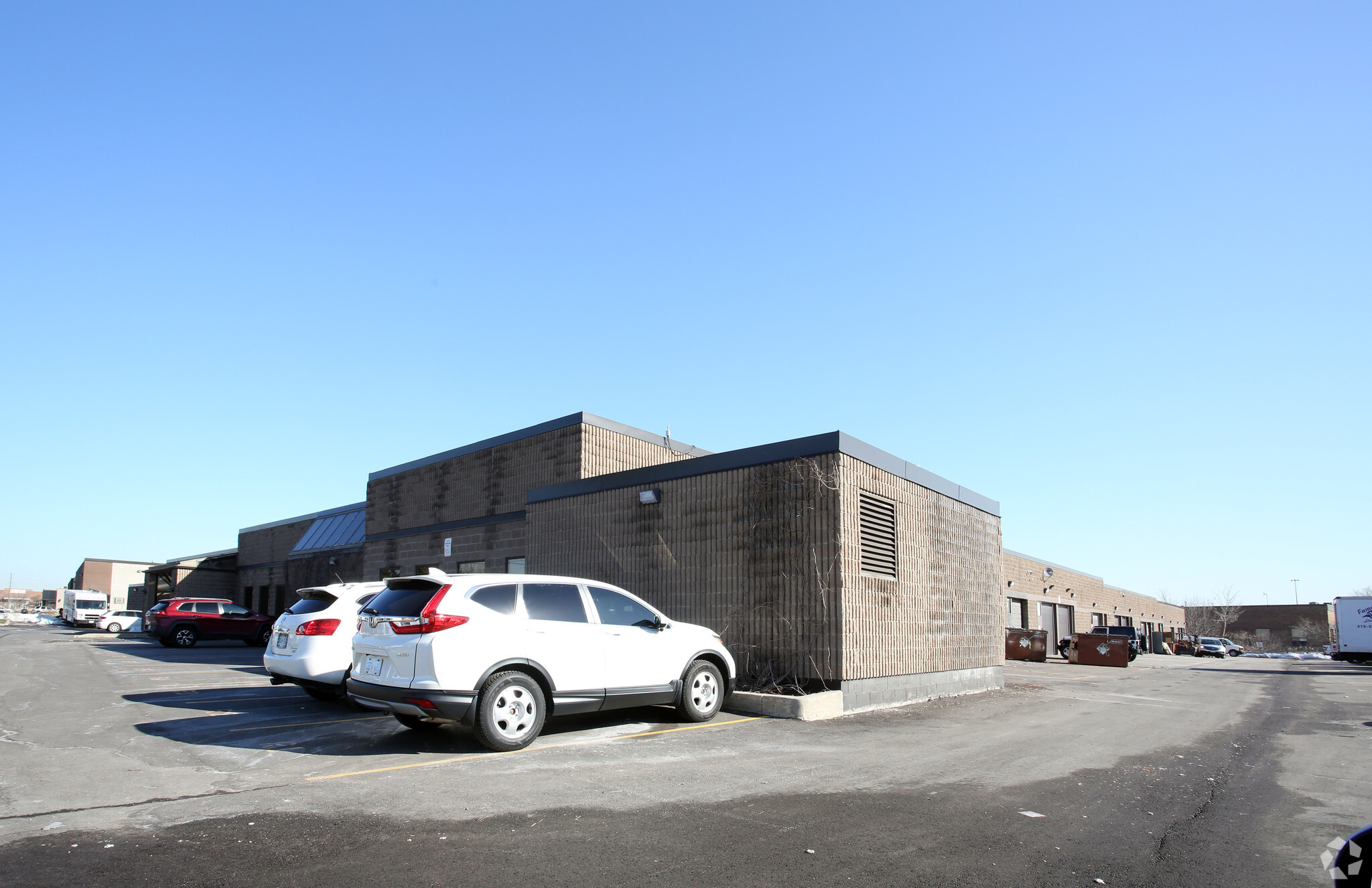 30 Hale Rd, Brampton, ON for lease Primary Photo- Image 1 of 5