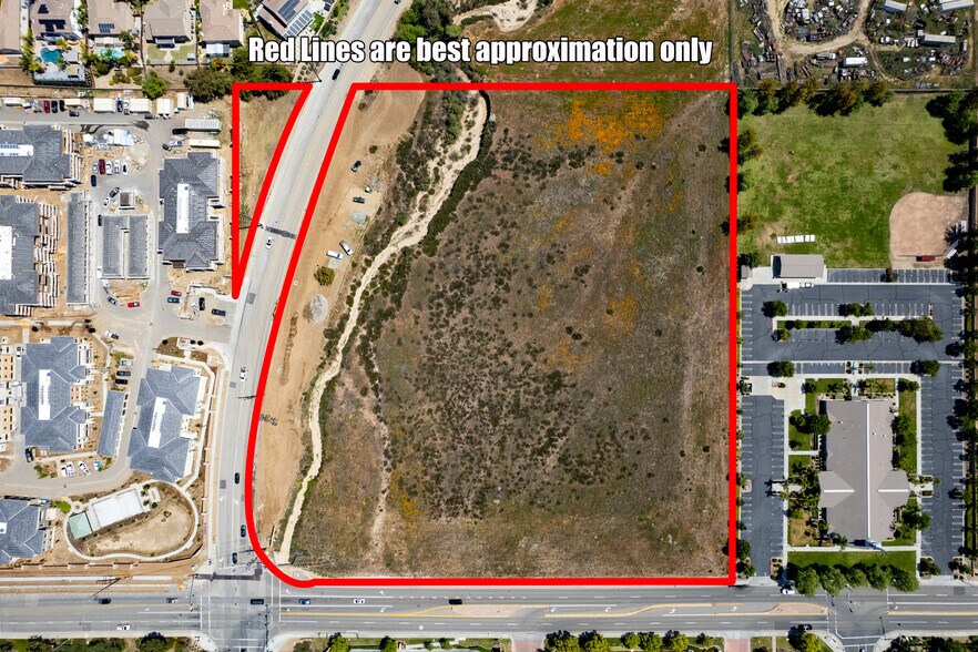 Nutmeg St, Murrieta, CA à vendre - Aérien - Image 3 de 19