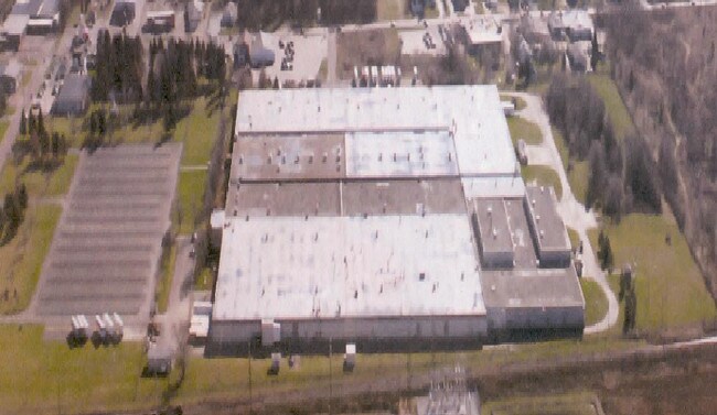 Plus de détails pour 210 Broadus St, Sturgis, MI - Industriel à vendre