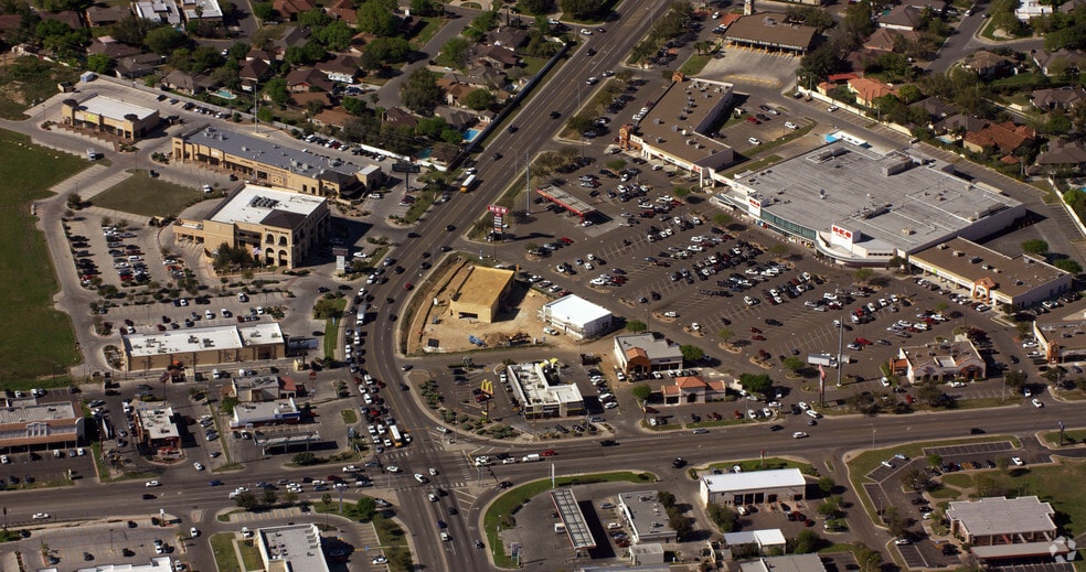 7709 McPherson Rd, Laredo, TX for sale - Aerial - Image 2 of 17