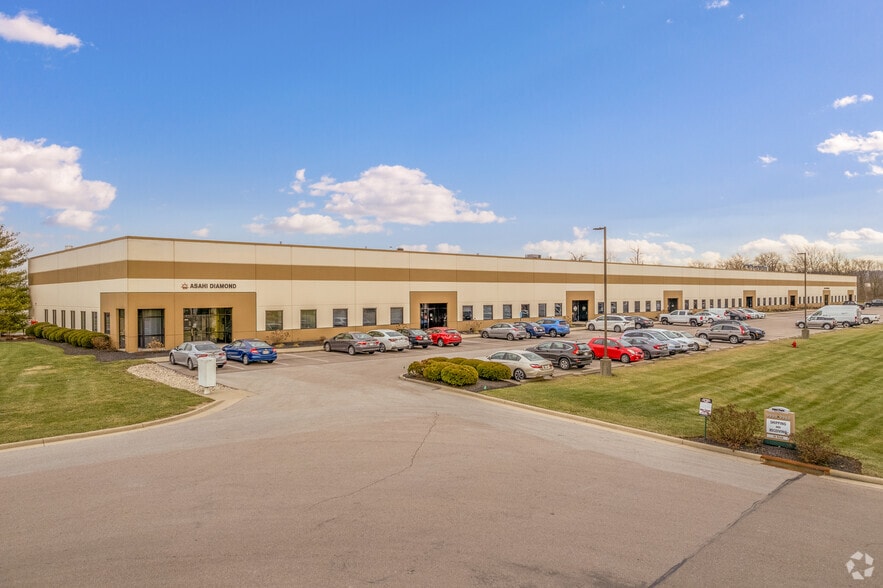 9872-9898 Windisch Rd, West Chester, OH for lease - Building Photo - Image 1 of 4