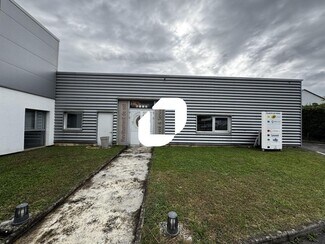 Plus de détails pour 5 Avenue Victor Hugo, Échirolles - Bureau, Local d'activités à louer