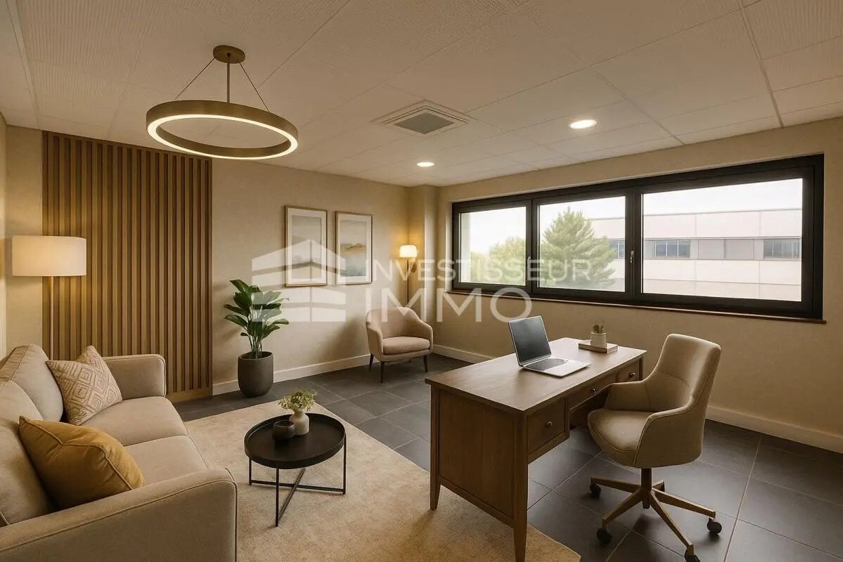 Office in Antony for lease Interior Photo- Image 1 of 4