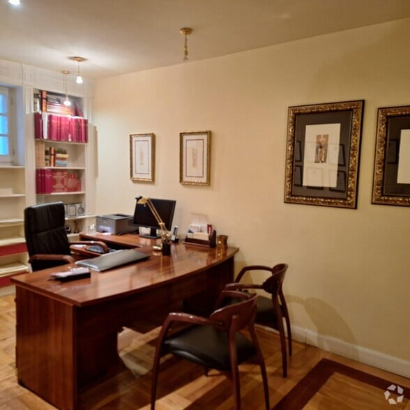 Office in Madrid, Madrid for lease - Interior Photo - Image 1 of 1