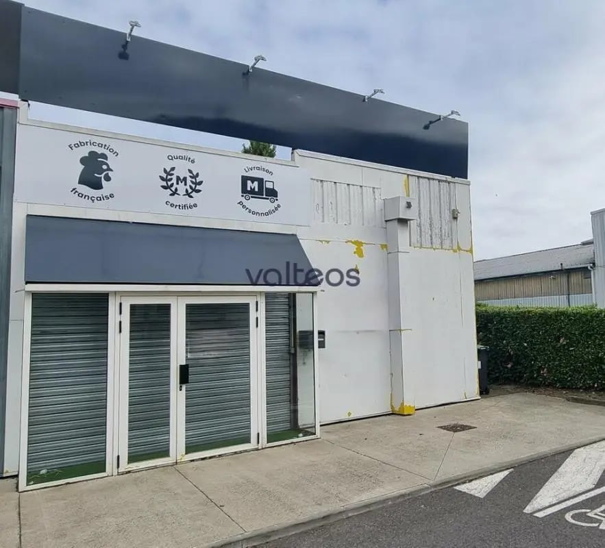 Retail in Balma for lease Building Photo- Image 1 of 7