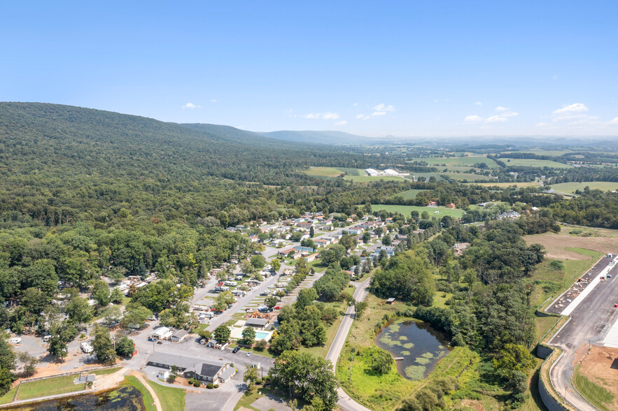 3450 Mountain Rd, Hamburg, PA à vendre - Photo du bâtiment - Image 1 de 1