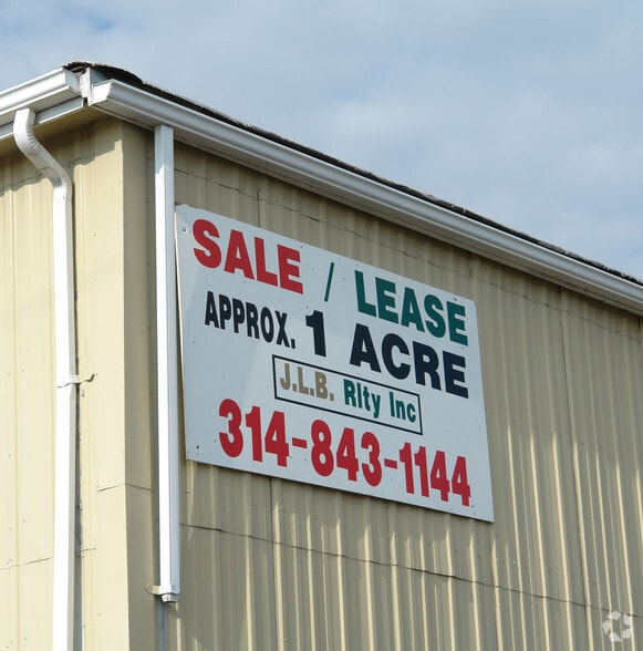 8915 S Broadway, Saint Louis, MO for sale - Building Photo - Image 3 of 8