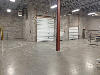 Plus de détails pour 9177 Dutton Dr, Twinsburg, OH - Local d'activités à louer