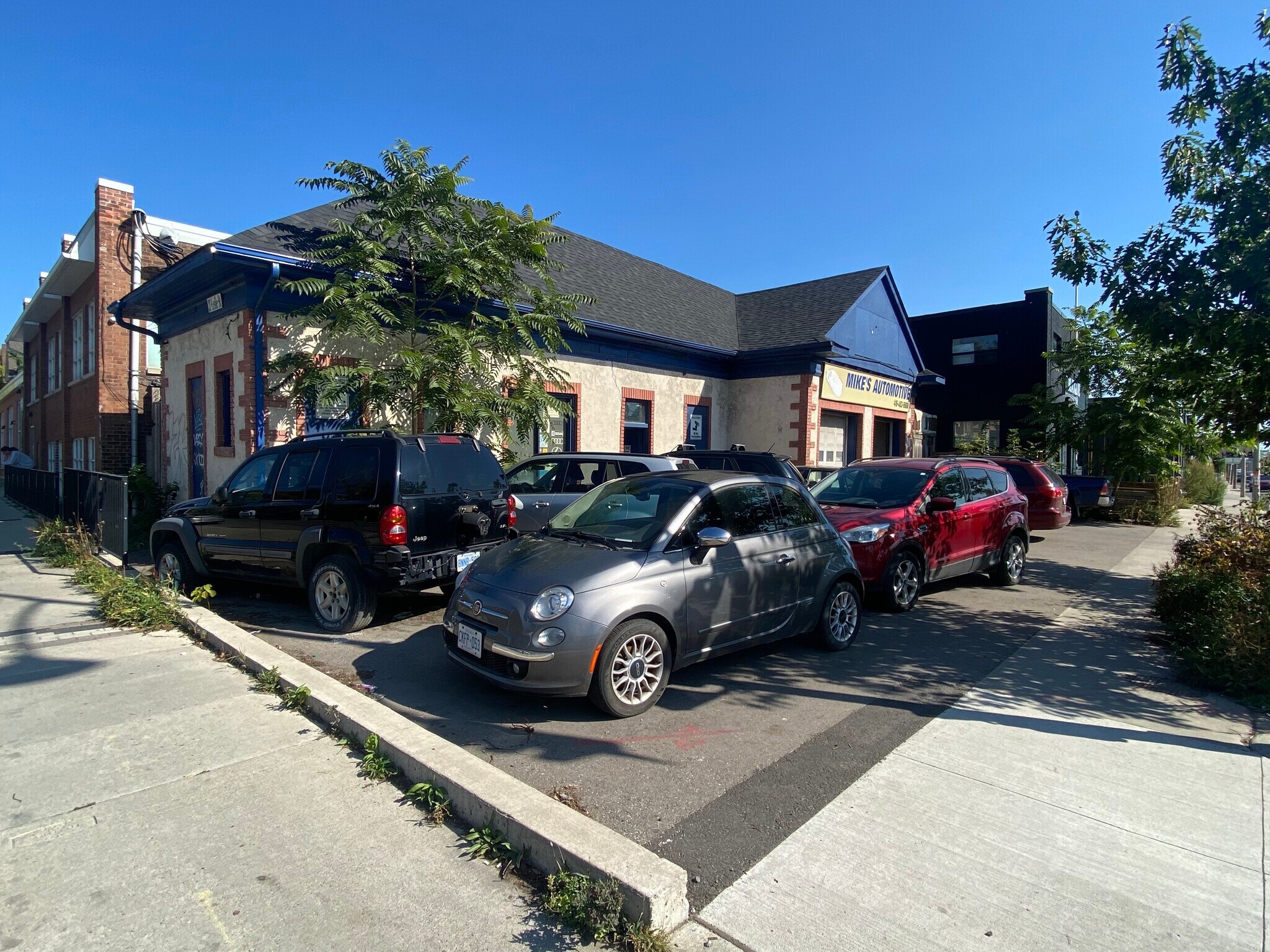 27 Leslie St, Toronto, ON à vendre Photo du bâtiment- Image 1 de 4