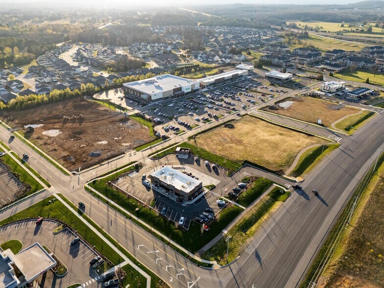Veterans Parkway Pky, Murfreesboro, TN à louer - Aérien - Image 2 de 3