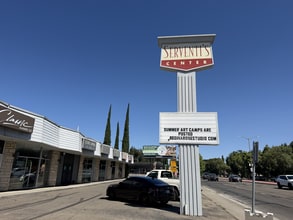 7123-7153 Pacific Ave, Stockton, CA for lease Interior Photo- Image 2 of 8