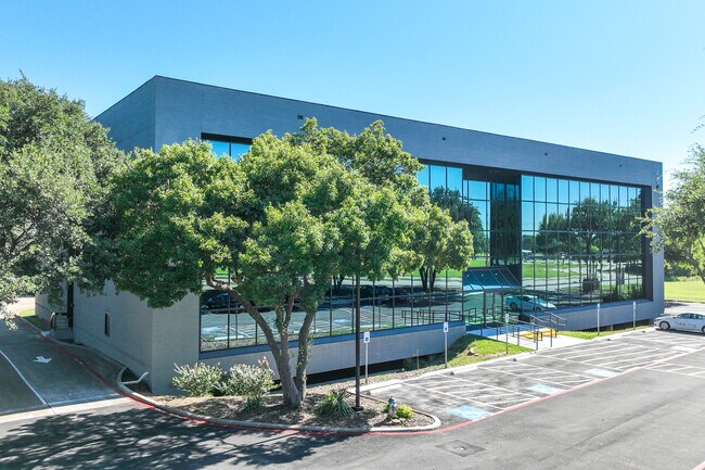 More details for 400 N Allen Dr, Allen, TX - Coworking for Lease