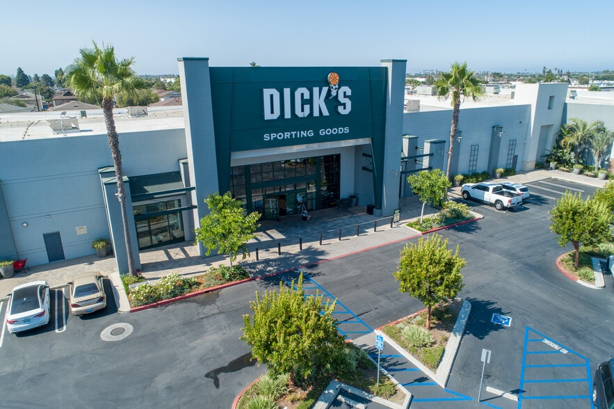 7490-7664 Edinger Ave, Huntington Beach, CA for lease - Building Photo - Image 3 of 14