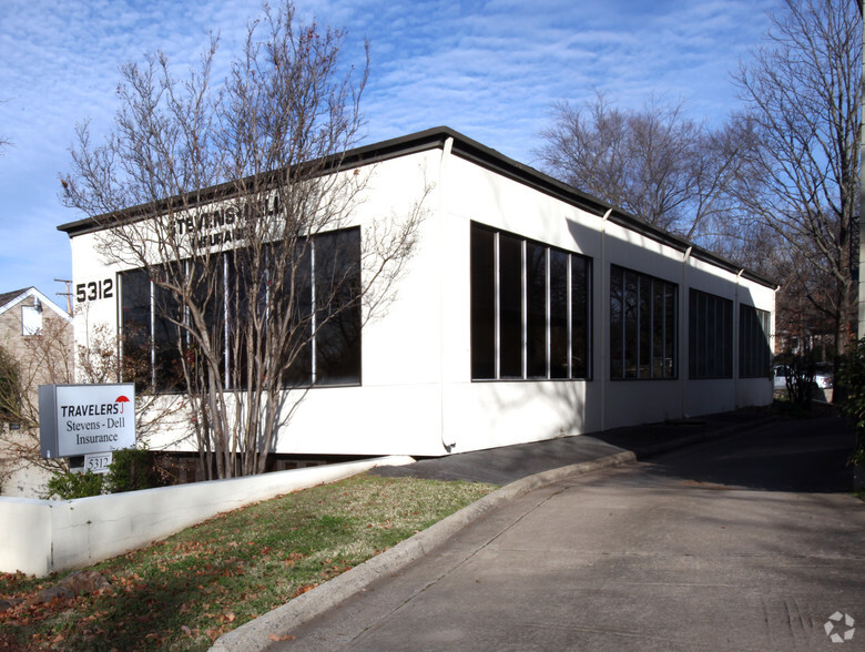 5312 W Markham St, Little Rock, AR for lease - Building Photo - Image 2 of 8