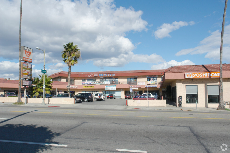 4317 W Sunset, Los Angeles, CA à louer - Photo principale - Image 1 de 1