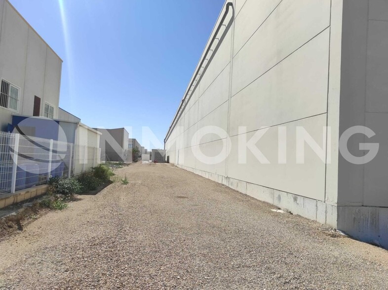 Industriel dans Alhama de Murcia, Murcia à louer - Photo du bâtiment - Image 3 de 7