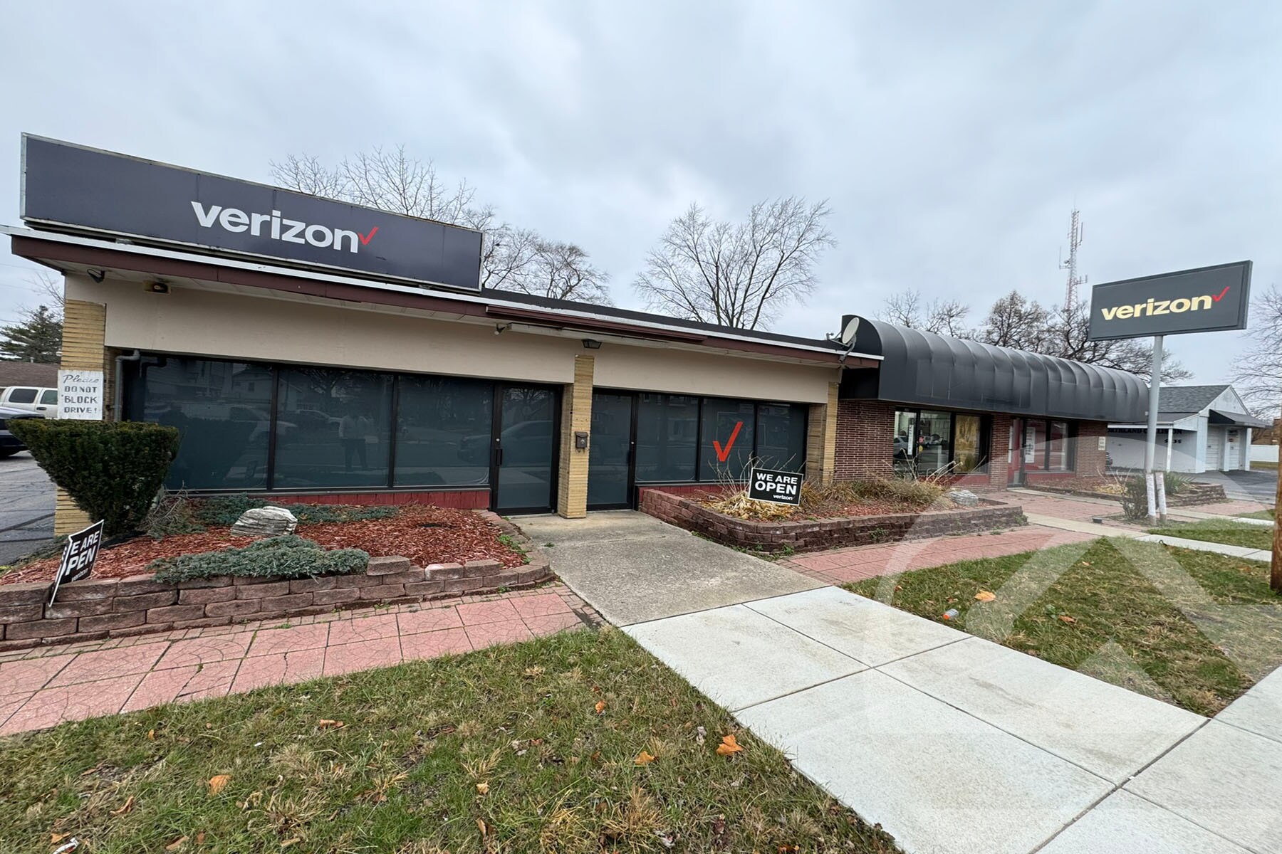 5129 Lewis Ave, Toledo, OH à vendre Photo du bâtiment- Image 1 de 2