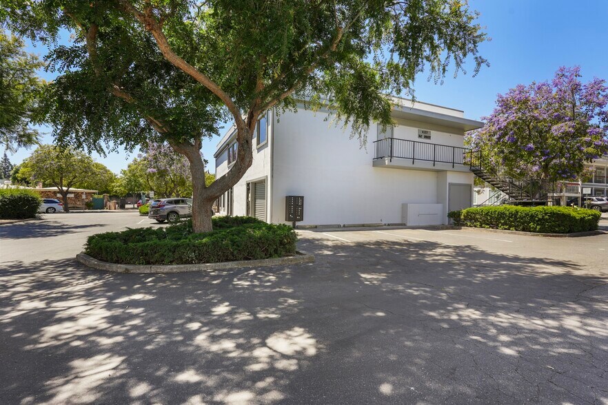 4127 Bay St, Fremont, CA à louer - Photo du bâtiment - Image 2 de 16