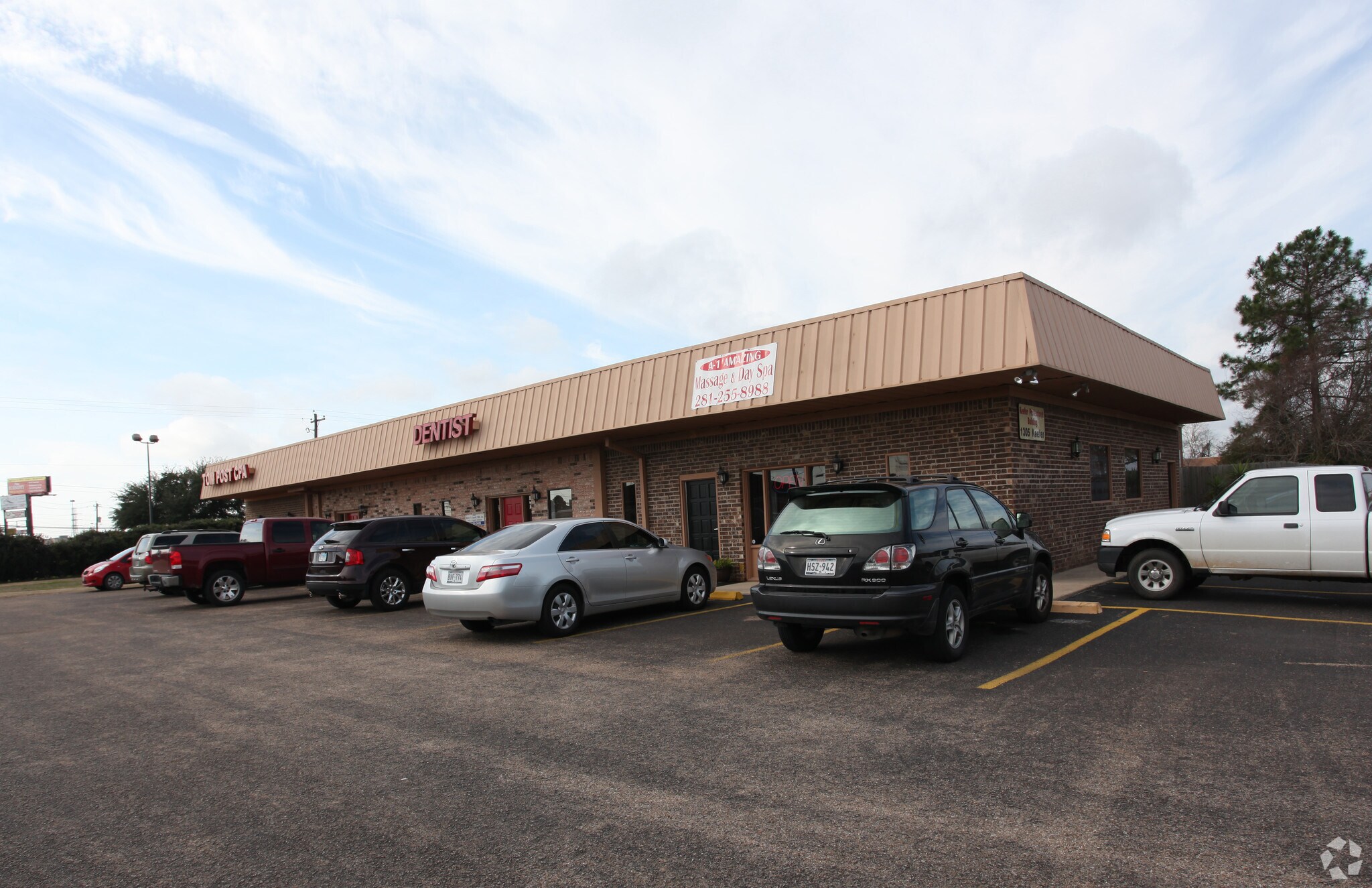 1305 Keefer Rd, Tomball, TX à louer Photo du bâtiment- Image 1 de 14