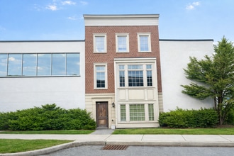 41 Hudson View Way, Tarrytown, NY à louer Photo intérieure- Image 2 de 9