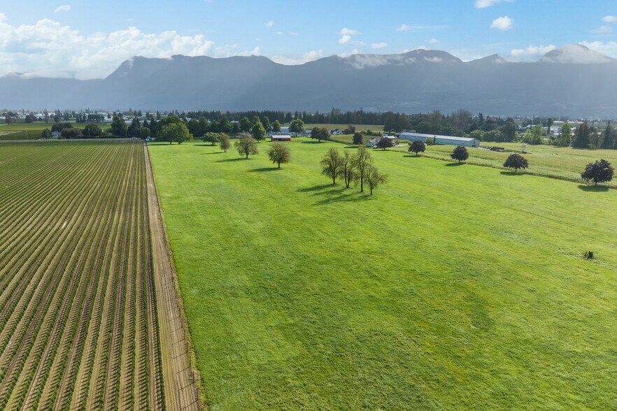 10124 Reeves rd, Chilliwack, BC à vendre - Photo du bâtiment - Image 2 de 17