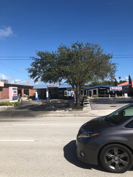 537 Northlake Blvd, North Palm Beach, FL à louer - Photo du bâtiment - Image 3 de 7