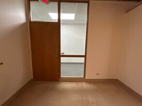 401-499 Lake Cook Rd, Deerfield, IL for lease Building Photo- Image 2 of 7