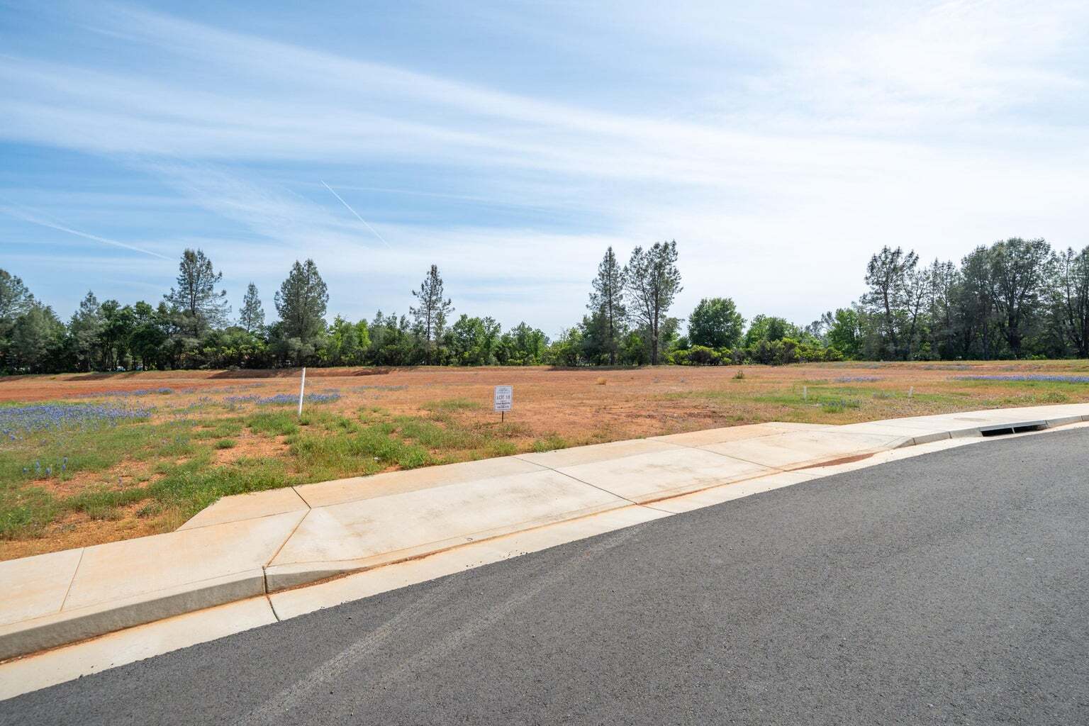 Airport Rd, Redding, CA for sale Primary Photo- Image 1 of 5