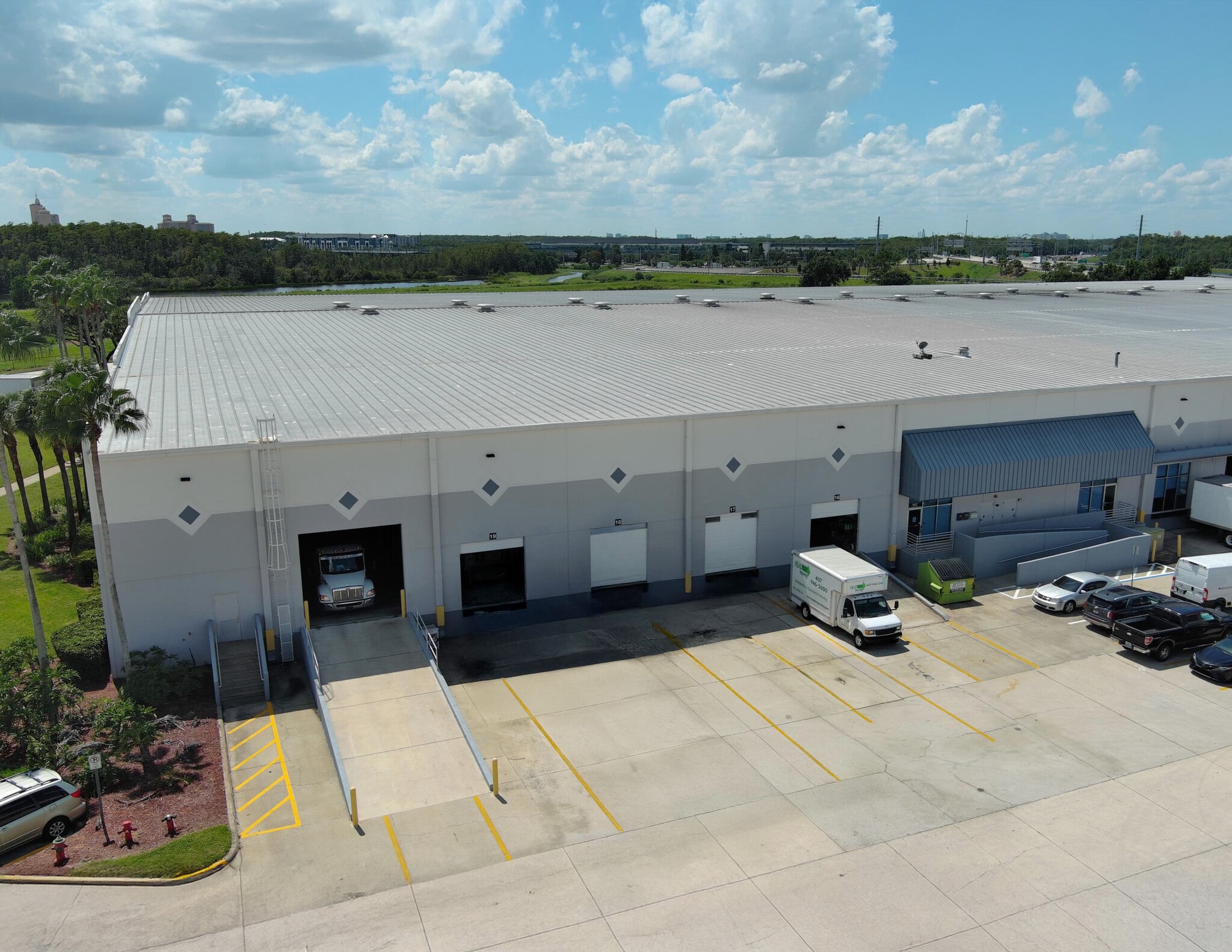 2507 Investors Row, Orlando, FL for lease Interior Photo- Image 1 of 10