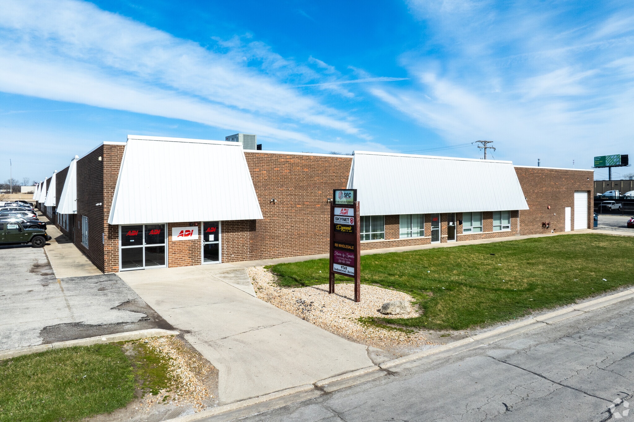 9745 Industrial Dr, Bridgeview, IL for lease Primary Photo- Image 1 of 7