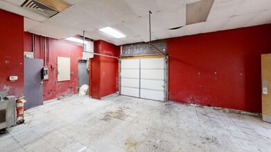 5800-6022 W Jefferson Blvd, Fort Wayne, IN à louer Photo intérieure- Image 1 de 2