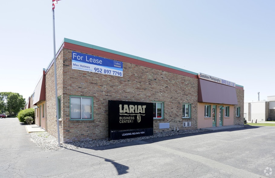 7900-7940 12th Ave S, Bloomington, MN for lease - Building Photo - Image 3 of 5