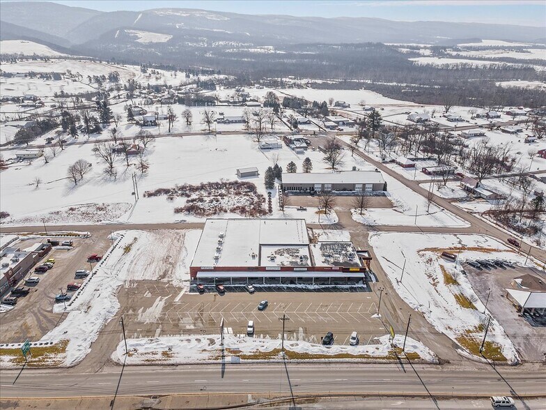 855 Route 22 Hwy W, Blairsville, PA à louer - Photo du bâtiment - Image 3 de 5