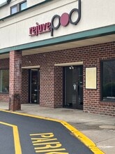 485 Baltimore Pike, Glen Mills, PA for lease Interior Photo- Image 2 of 12