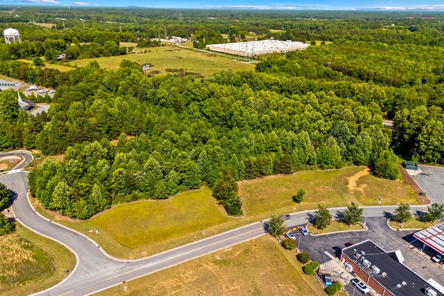 Lot 4 Julian Pl, Troutman, NC à vendre - Photo du bâtiment - Image 3 de 3