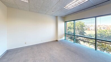 250 International Pky, Lake Mary, FL for lease Interior Photo- Image 2 of 3