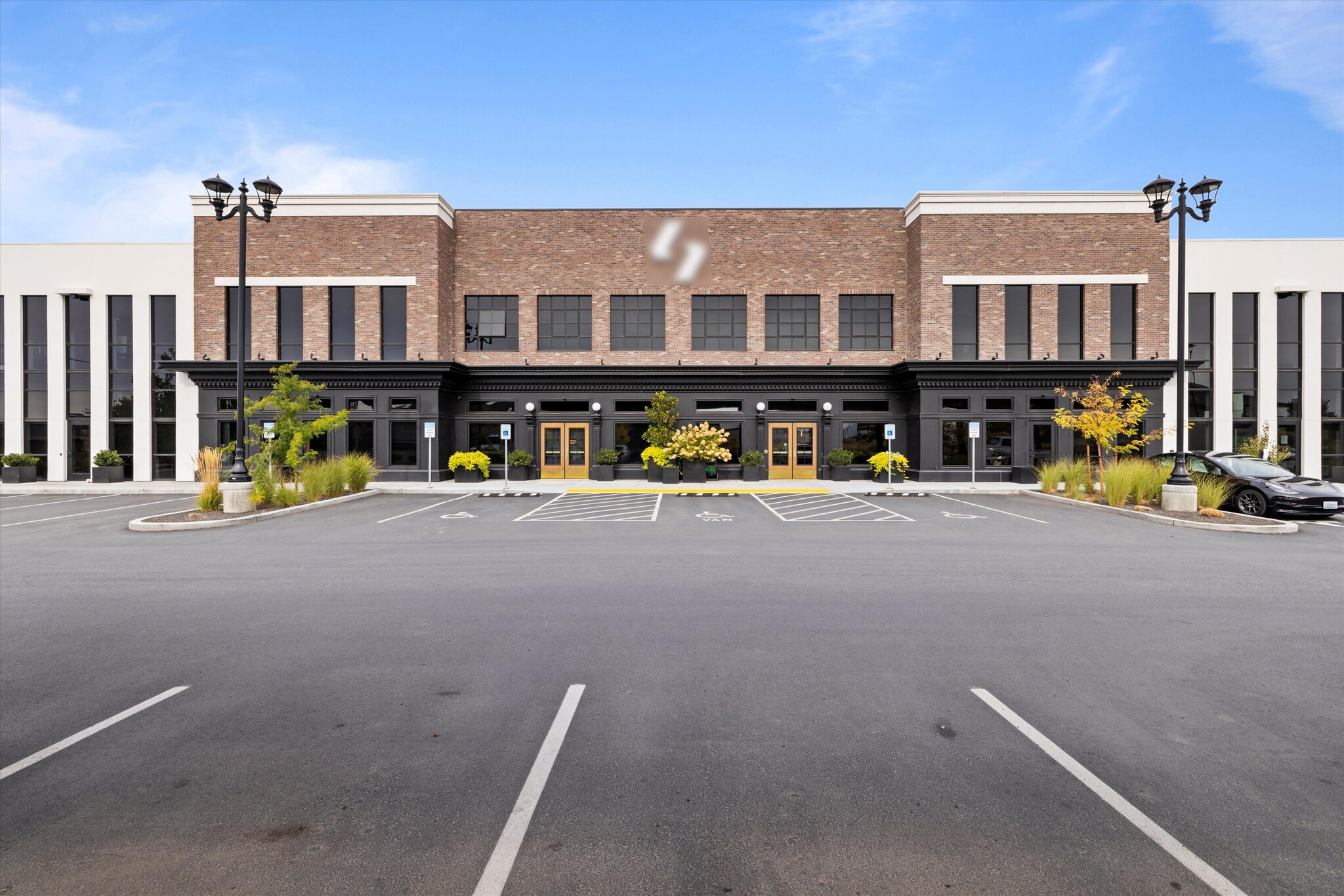 5715 Bedford St, Pasco, WA for lease Interior Photo- Image 1 of 8