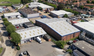 Plus de détails pour Decoy Rd, Worthing - Industriel à louer