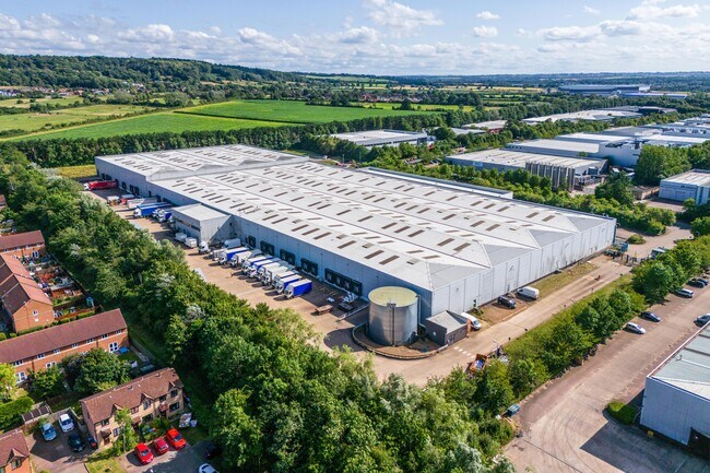More details for Bradbourne Dr, Milton Keynes - Industrial for Lease